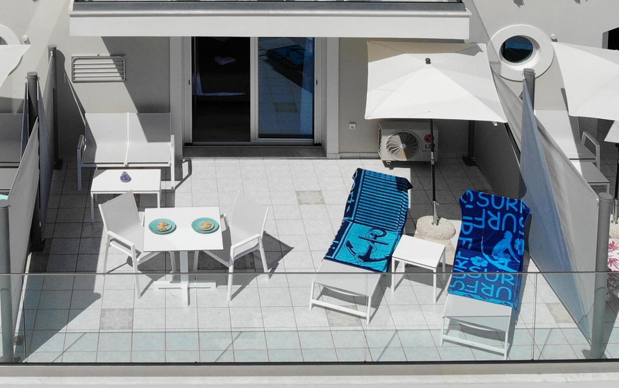 Sunrise Bay Apts Agia Efimia Zimmer foto